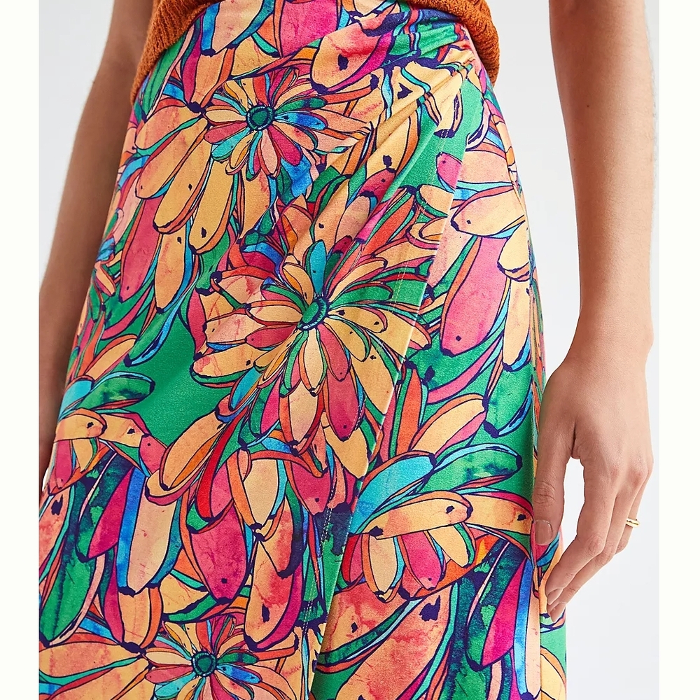 Farm Rio Getaway Skirt - Picture 2 of 5